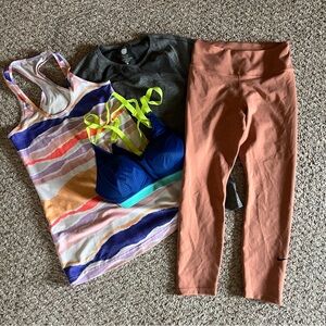 Bundle size small women’s workout exercise clothing 4 items lululemon nike GUC